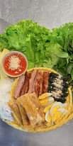 Có thể là hình ảnh về mỳ, tía tô và văn bản
