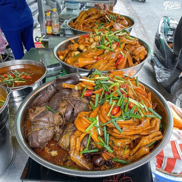 Triệu hồi dân chơi đam mê Phá Lấu kiểu Thái Lan cay thơm gây nghiện 

 Phát hiện một chỗ Phá Lấu Vịt Thái Lan khá lạ và …