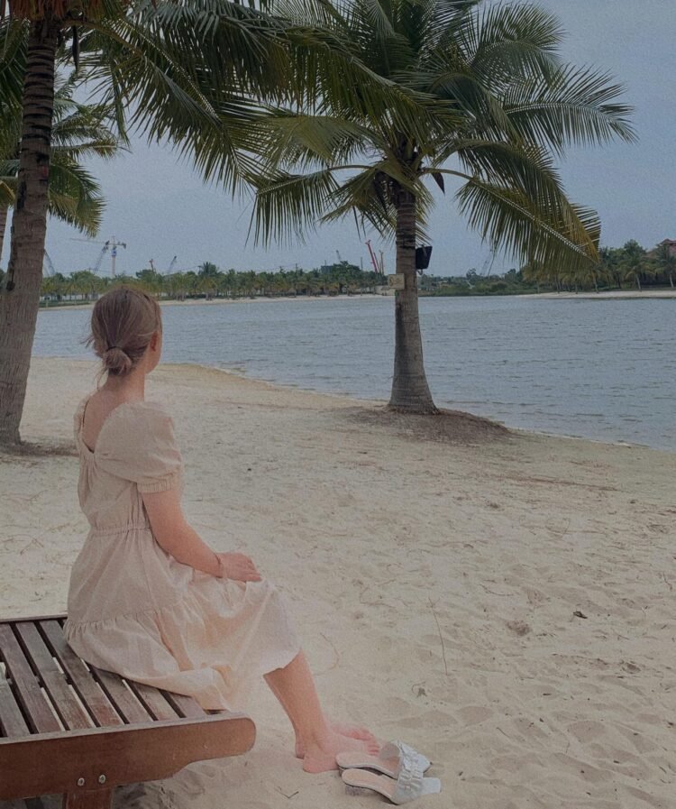 NGHỈ DƯỠNG NGAY TẠI TP.HCM  
 Check-in Vinhomes Grand Park Quận 9 !!
 Cre: Trần...