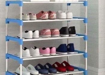 KỆ GIẦY inox 5 tầng cao cấp   còn đúng 30  cái xả  rẻ chị nào ưng báo e 
Giá sốc...