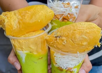 "Kem Bơ Sầu Riêng Nguyên Múi" đập tan mọi cơn sầu - Giá chỉ từ 25k/ly

Team mê k...