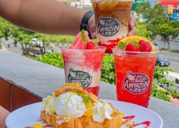 Ghé Café Amazon ngắm view Landmark - Thưởng thức bộ ba Dâu Tây Hoàng Gia mới siu...