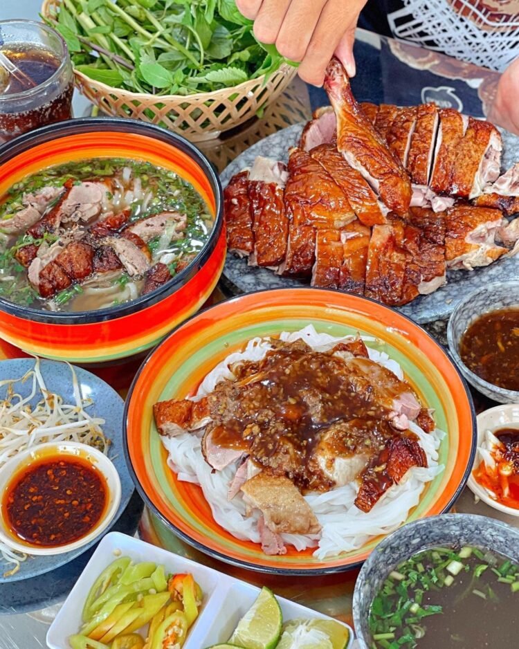 PHỞ VỊT QUAY CÓ 1 KHÔNG 2 TẠI QUẬN GÒ VẤP

Vịt Quay - Phở Vịt Quay Anh Khoa
378 ...