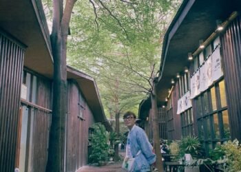 CÓ MỘT KHU PHỨC HỢP XÌ TAI NHẬT BẢN TẠI Q.2

Không gian tại đây thoáng mát, chủ ...