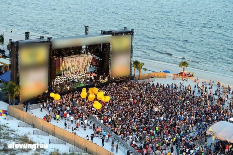 Các Bạn đã sẵn sàng chưa...  Vũng Tàu thẳng tiến các Bạn ơi!!

ĐẠI NHẠC HỘI...