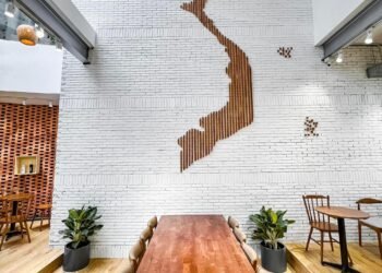 BỎ TÚI QUÁN CAFE QUẬN 1 KHÔNG GIAN SIÊU RỘNG MỚI MỞ  

 PERCE%T Coffee: 159 Phạ...