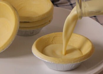 Bên cty em có đế bánh Tart trứng, hàng đông lạnh nhập khẩu, giấy tờ đầy đủ nên y...