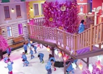 Vi Vu Sài Gòn Khum???

1. Khu vui chơi giải trí Snow Town Sài Gòn

- Địa chỉ: 12...