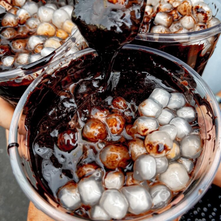 CACAO TRÂN CHÂU DỪA 25K  Nhìn quả trân châu dừa chim ưng dã man. Vị ca cao thì h...