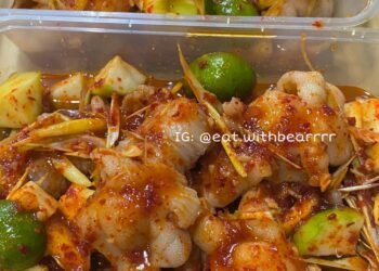 Hnay em lại có mẻ mới đây các bác ơiiiii

CHÂN GÀ RÚT XƯƠNG siêu ngonnn 

 Hộp n...