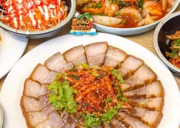 QUÁN ĐỒ HÀN BÌNH DÂN NẰM NGAY TRUNG TÂM QUẬN 1 

Clover Korean House Food
 2 Pha...