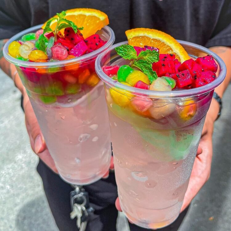 MÌ TÔM CÓ TÔM " GIỐNG ẢNH " TRONG TRUYỀN THUYẾT ĐÃ CÓ MẶT TẠI GÒ VẤP =)))))

 Lẩ...