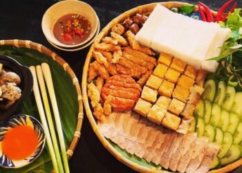 [Góc Riviu]

Mấy nay mình thấy mọi người feedback về quán Bún Đâu mới mở trên đư...