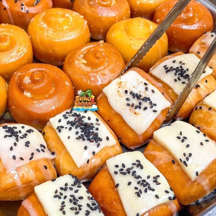 XE BÁNH BAO CHIÊN TỨ VỊ PHIÊN BẢN “HA DÁ LỒ” NGAY TRUNG TÂM QUẬN 1 
———
Chảo lửa...