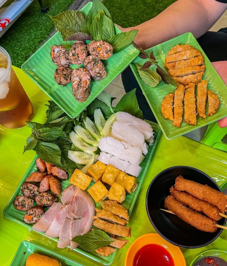 TOẠ ĐỘ NEM RÁN + BÚN ĐẬU CHÍNH GỐC ĐỘI CẤN HÀ NỘI CHỈ 8K
BẮC - NAM REMIX
519 ...