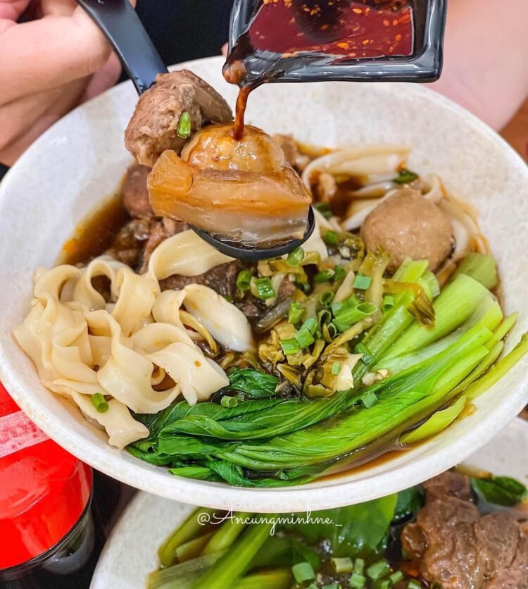 MÌ BÒ "ĐÀI LOAN" CHÍNH GỐC "ĐÀI LOAN" ĐÃ CÓ MẶT TẠI SÀI GÒN
445 - 449 Gia P...