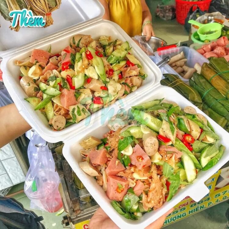 Tê tái con tim hàng NEM CHẢ TRÉ TRỘN không ngơi tay lâu năm nhất Sài Gòn

Nem Ch...