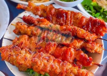 Qúa xá rẻ TÔ BÚN THỊT NƯỚNG 25K topping ngon nhiều - tóp mỡ phủ phê ngày bán 100...