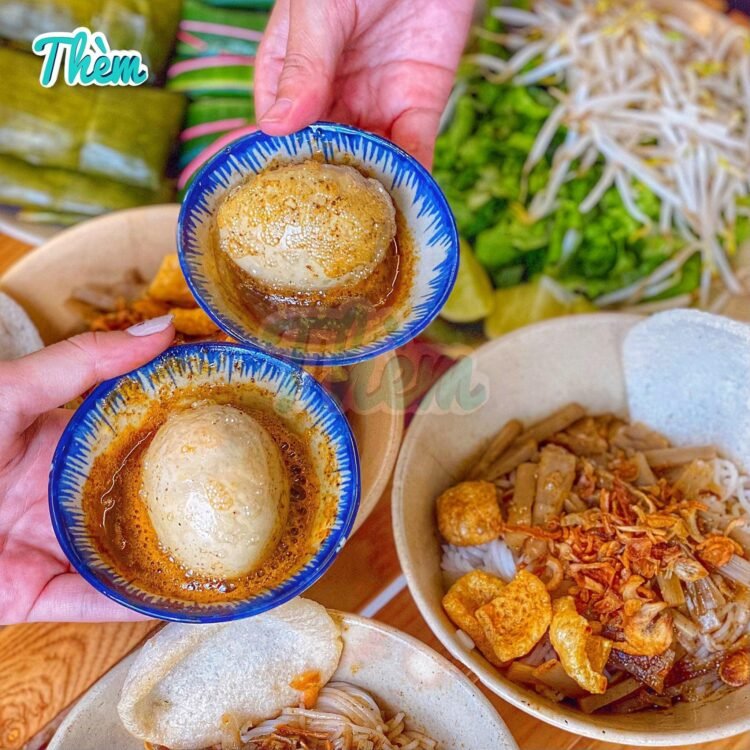 Đặc sản xứ núi tại Sài Gòn BÚN MẮM CUA chuẩn vị Gia Lai mùi thơ...