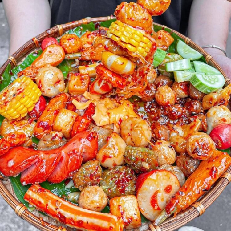 CÁ VIÊN MẮM TỎI KẸO KẸO LẠI THÊM PHÔ MAI MỚI TỚI GÒ VẤP NÈ 

Ở đây thì có mẹt từ...