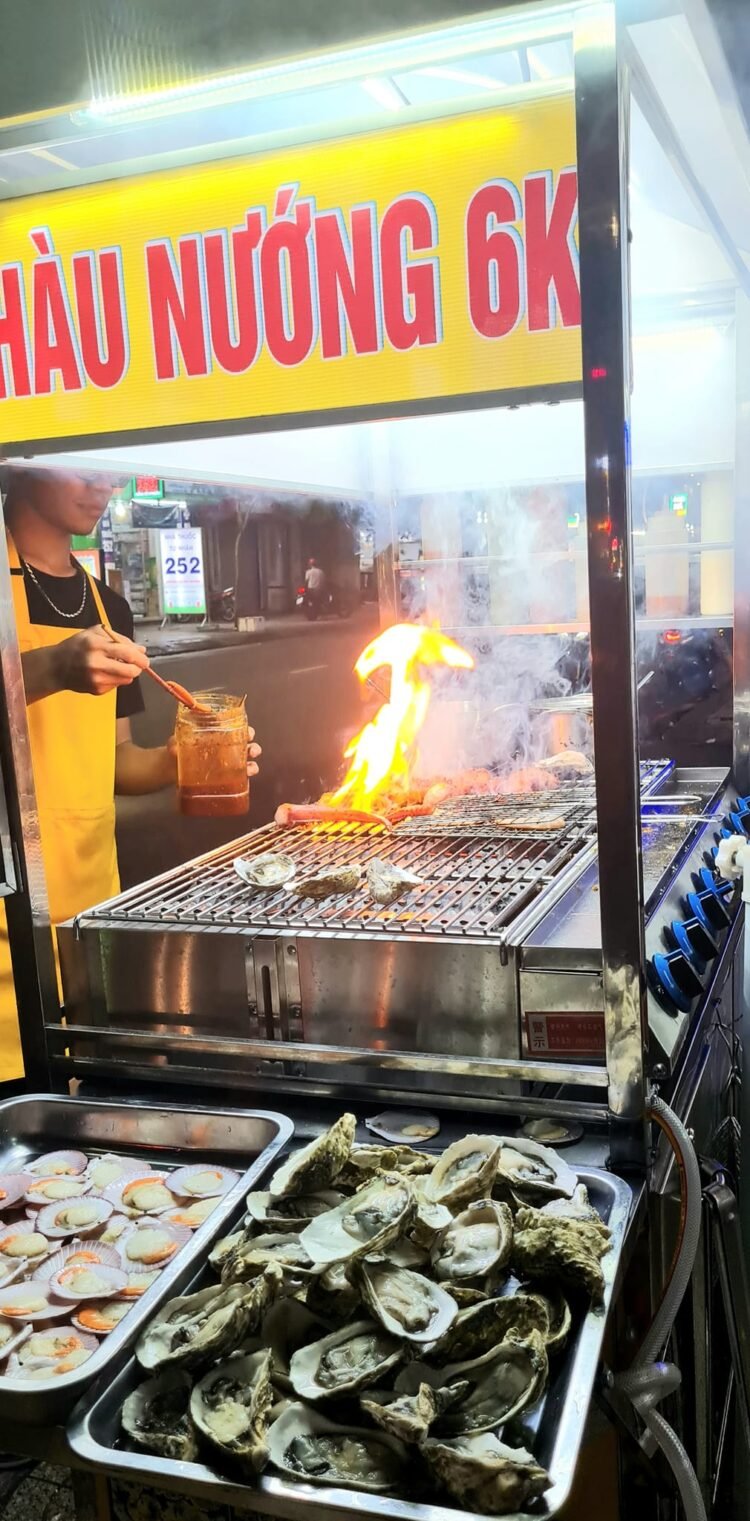 Xuất hiện xe Hàu nướng Đệ Nhất 6K siêu ngon mà giá quá ổn áp luôn.
Hàu sữa tươ...