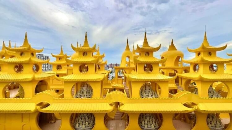 CHÙA KỲ QUANG 2 ( Chùa Không Nóc ) Đẹp Độc Đáo Ấn Tượng Sáng Chói Nơi Có Rất Nhi...