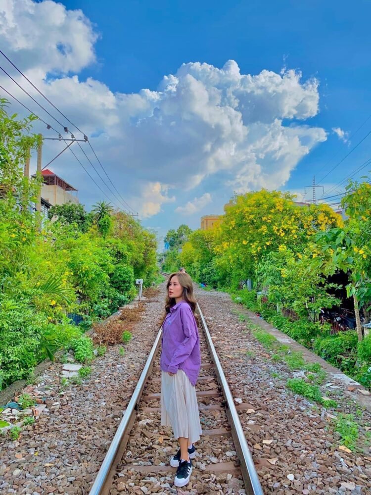 Giống ga xe lửa Đà Lạt K mọi người
 Địa chỉ: 115/118A Lê Văn Sỹ, Phường 13, Ph...