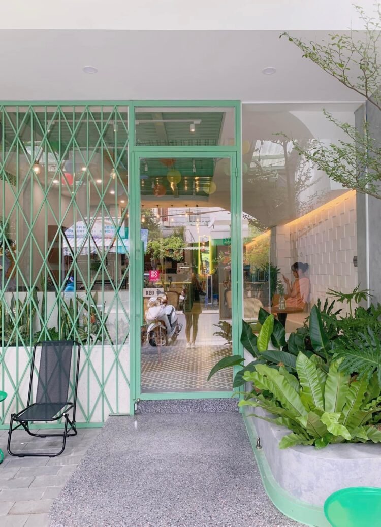 Cà Phê Xóm Trọ
số 6 Nguyễn Minh Hoàng-p.12- Tân Bình
7:30-22:30
35(+)
Kh...