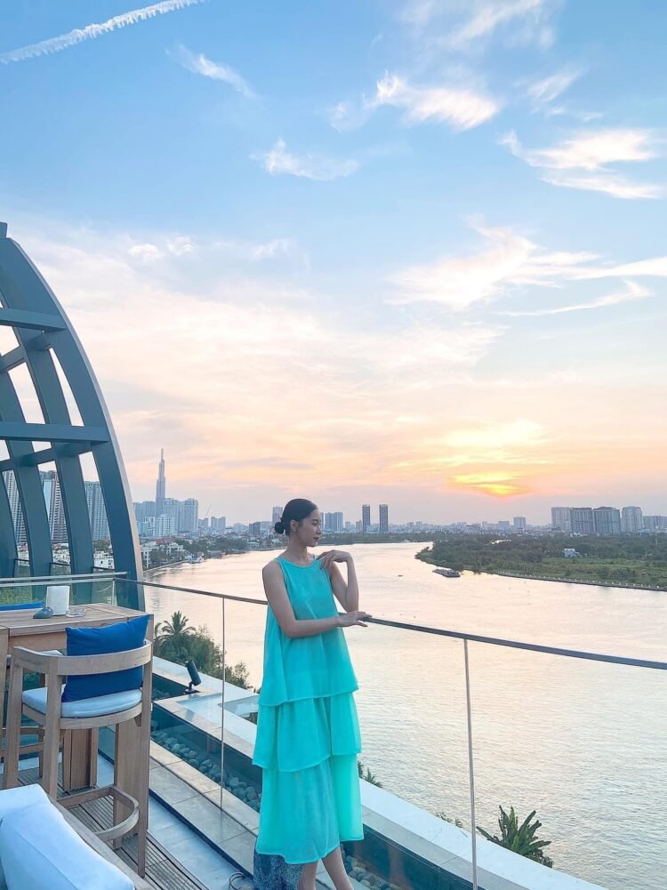 QUÁN CHILL VIEW "HOÀNG HÔN" MÊ ĐẮM LÒNG NGƯỜI

 Cuối tuần nên bạn bè mình rủ nh...