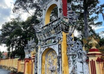 Chùa Hội Khánh
Địa chỉ: số 35 đường Yersin, Phú Cường, Thủ Dầu Một, Bình Dương
N...