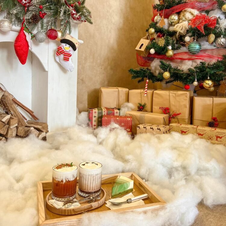 The 1995 Kafe 
112 đường 17A, Bình Tân (đối diện Aeon Bình Tân)
 45++
 7am - 10p...