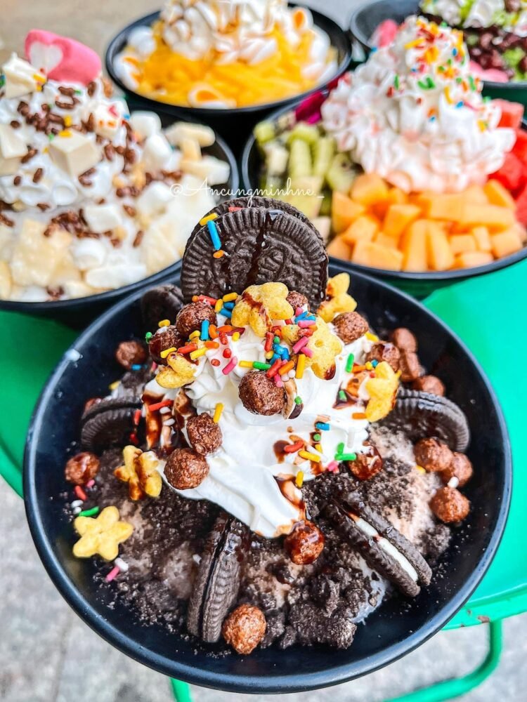 DÂN CHƠI HỆ BINGSU THÌ QUA LIỀN TÂN PHÚ - CẦM 100K ĂN ĐƯỢC LUÔN CẢ 3 PHẦN BINGS...