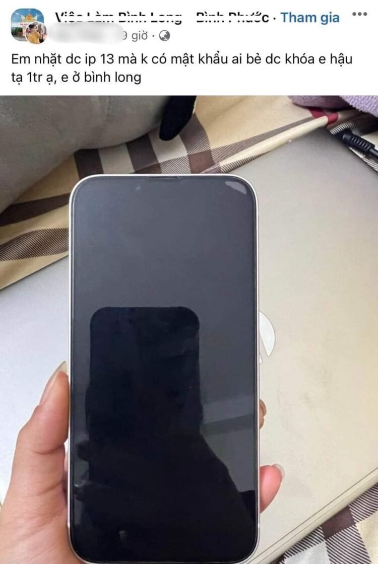 TÓM LẠI LÀ KHÔNG TRẢ 

Vô tình nhặt được Iphone 13 nhưng không biết mật khẩu, cô...