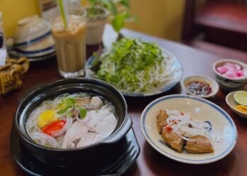 Quận 2 mình đi ăn sáng ở quán nào thì ngon ?
Cà Pháo Vietnamese Cuisine
 57-59 đ...