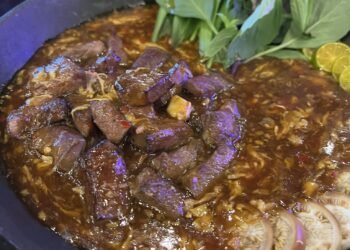 CÀN QUÉT MỒI NGON BIA ĐỈNH KHU TÂN BÌNH! 
Tui mới phát hiện quán rooftop này ở ...