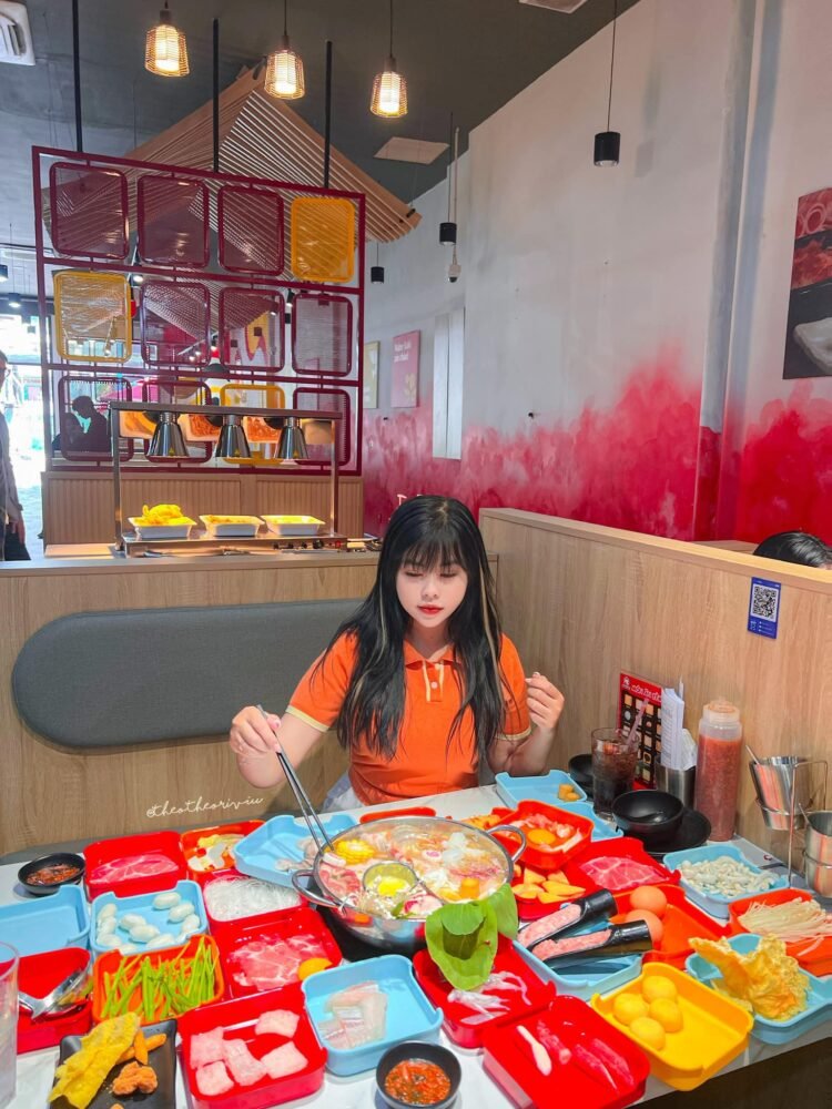 ỤN XE ĐI ĂN LẨU NHÚNG CHUẨN VỊ NHẬT 
Được pữa nhỏ bạn thân đèo đi ăn lẩu đến từ ...