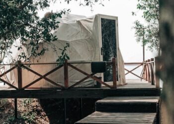 Phát hiện có một nơi “chữa lành tâm hồn” cực chill ở gần Bình Dương.  The Emma G...