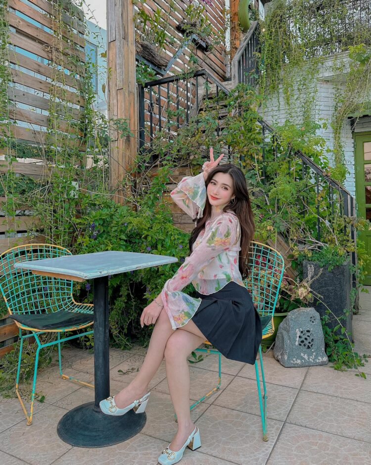 𝙇𝙖𝙣𝙙𝙞𝙣𝙜 𝘾𝙤𝙛𝙛𝙚𝙚
Chiếc cafe view ngắm máy bay xịn xò mà chắc chắn anh em Gò Vấp nà...