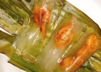 Bánh Bột Lọc - Bánh Nậm đậu xanh - Chả Huế
Bánh kèm nước mắm sệt mặn ngọt, đậm đ...