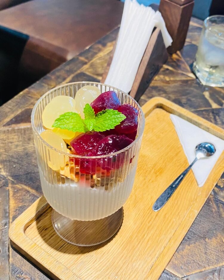 𝗦𝗔𝗨𝗥𝗨𝗦 𝗖𝗼𝗳𝗳𝗲𝗲 & 𝗚𝗮𝗹𝗹𝗲𝗿𝘆 - Gò Vấp
Địa điểm cafe thú vị tại Gò Vấp
Ấn tượng với mô...