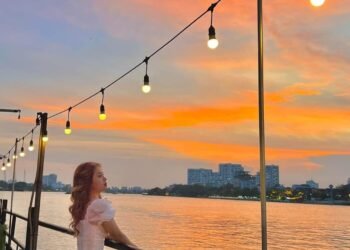 Top những quán cà phê có Hoàng Hôn đẹp nhất Sài Gòn  TOP 1:Sunset View Coffee Op...