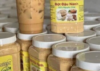 Bột đậu nành nguyên chất ! 
 Ngoài việc dễ bảo quản hơn sữa đậu nành thì nước ph...