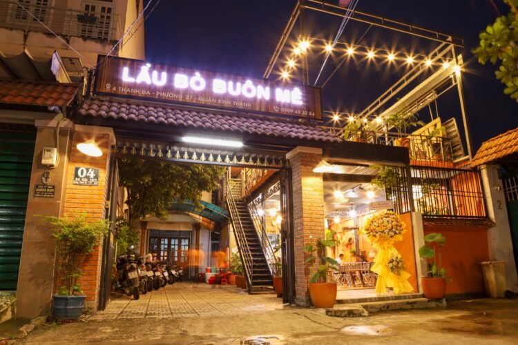 **  LẨU BÒ BUÔN MÊ** ***   
  Số 4 thanh đa, Phường 27, Quận Bình thạnh, TP.HCM....
