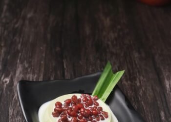 Hành trình văn hóa qua từng muỗng chè tại CHÈ HACHICHI 

 Chào mừng bạn đến với ...