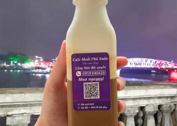 Giữa Sài Gòn tấp nập, nếu thèm đặc sản cafe muối Cố Đô thì hãy đến với Phú Xuân ...