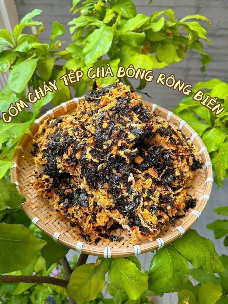 𝑪𝑶̛𝑴 𝑪𝑯𝑨́𝒀 𝑺𝑰𝑬̂𝑼 𝑵𝑮𝑶𝑵 - 𝑺𝑰𝑬̂𝑼 𝑮𝑰𝑶̀𝑵
- Cơm cháy chà bông món ăn vặt siêu thi...