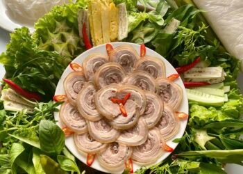 Bò tơ tây ninh - Bánh tráng trảng bàng   Em chuẩn bị đi giao nhé mọi người  1 p...