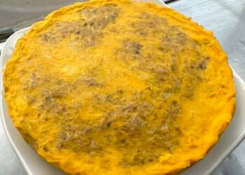 Xin giới thiệu với mọi người 1 chiếc quán cơm sv và vphong có giá siêu hời và mó...